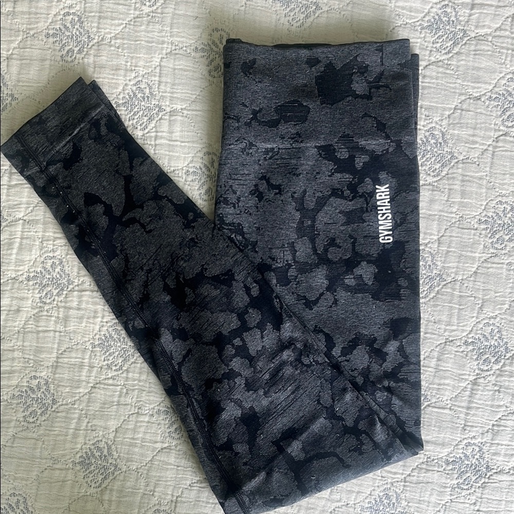 Gymshark Black Leggings Versatile Athletic Wear